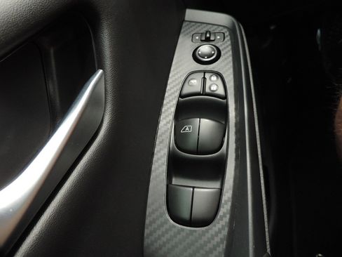Used 2023 Nissan Sentra SV FWD image 21