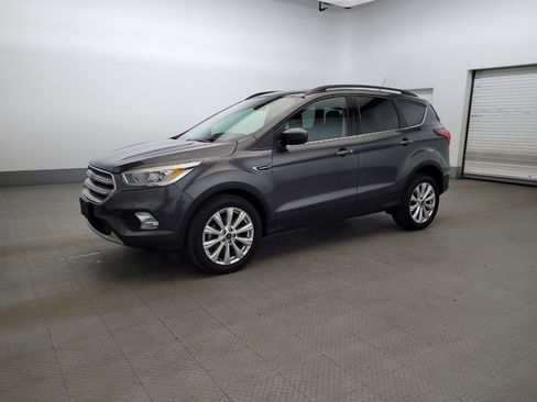 Used 2019 Ford Escape SEL FWD image 2