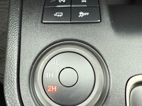 Used 2021 Ford Ranger Lariat w/ Trailer Tow Package image 26