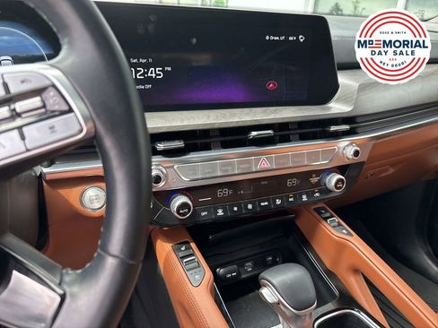 Certified 2025 Kia Telluride SX Prestige X-Line AWD/4WD image 9