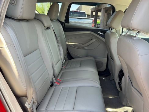 Used 2014 Ford Escape Titanium FWD image 33