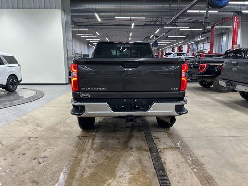 Used 2020 Chevrolet Silverado 2500 LTZ w/ LTZ Premium Package image 5