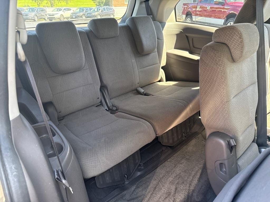 Used 2016 Honda Odyssey EX image 9