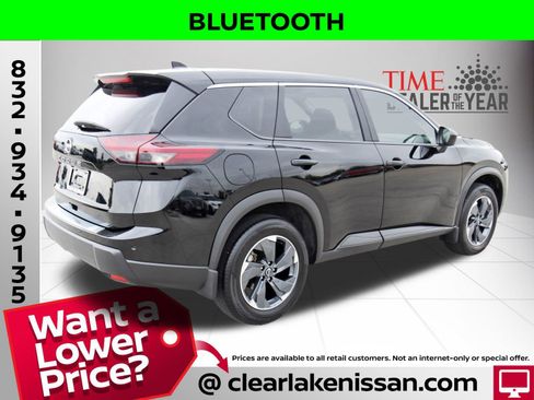 Certified 2025 Nissan Rogue SV image 7