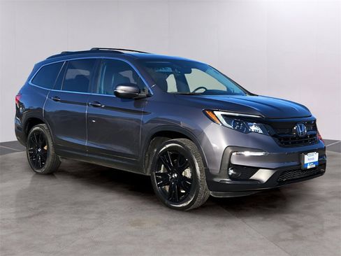 Certified 2022 Honda Pilot Special Edition image 3