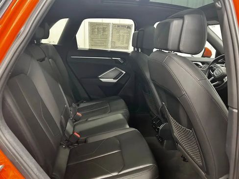Used 2021 Audi Q3 2.0T Premium image 21