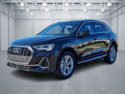 Used 2025 Audi Q3 2.0T Premium AWD/4WD image 3
