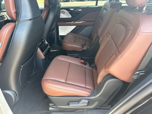 New 2026 Lincoln Aviator Reserve AWD/4WD image 20