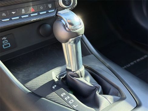 Certified 2024 Ford Mustang Coupe image 21