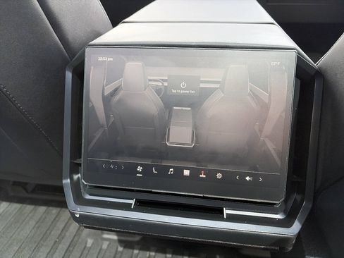Used 2024 Tesla Cybertruck Cyberbeast AWD/4WD image 25