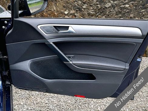 Used 2017 Volkswagen Golf Wolfsburg Edition FWD image 22