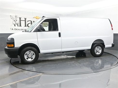 New 2025 Chevrolet Express 2500 w/ Driver Convenience Package image 10