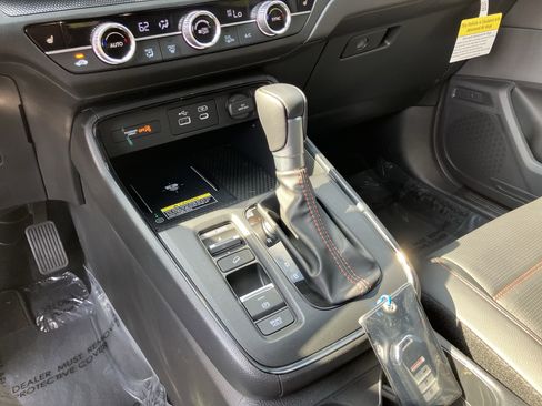 Used 2025 Honda CR-V Sport-L image 28