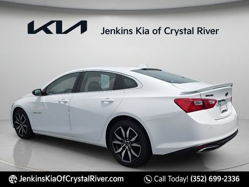 Used 2024 Chevrolet Malibu RS FWD image 11