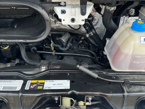 Used 2021 RAM ProMaster 2500 FWD image 7