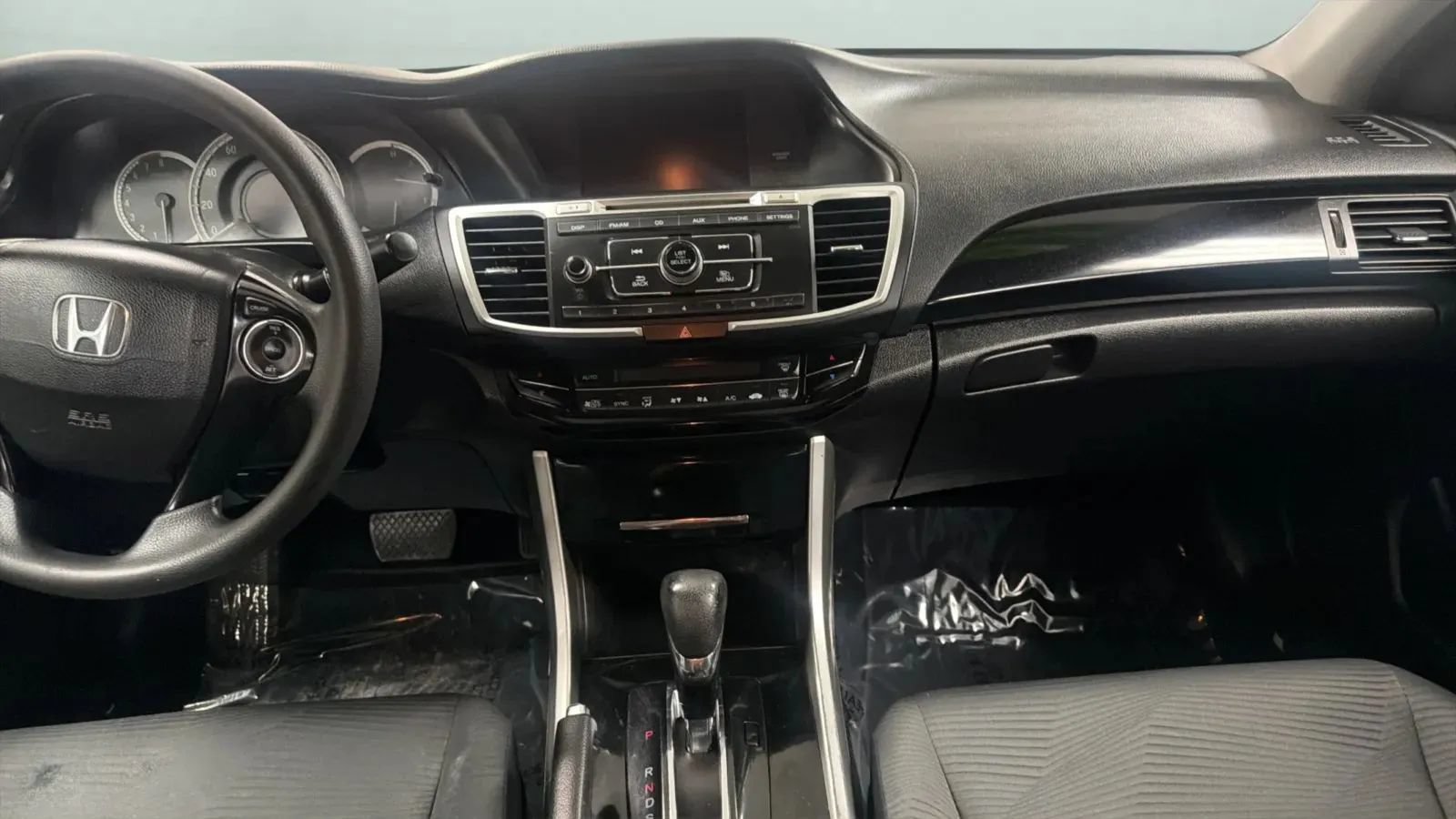 Used 2017 Honda Accord LX image 16