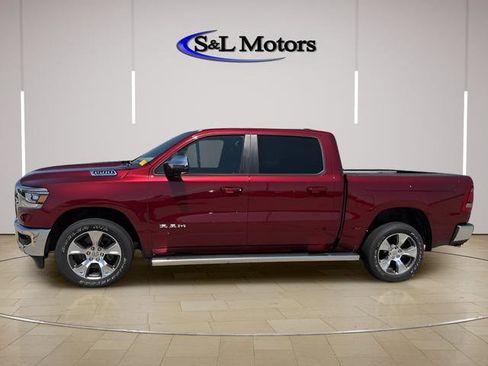 Used 2024 RAM 1500 Laramie AWD/4WD image 4
