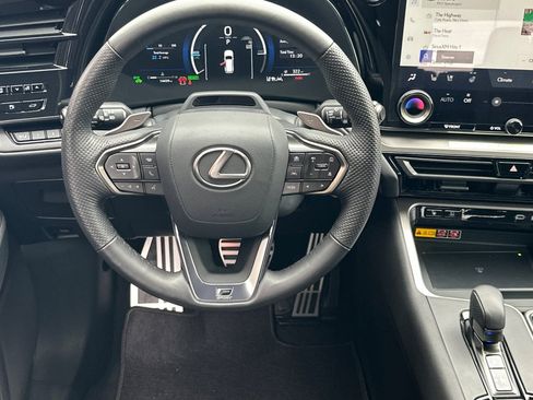 Certified 2025 Lexus TX 500h AWD w/ Technology Package image 11
