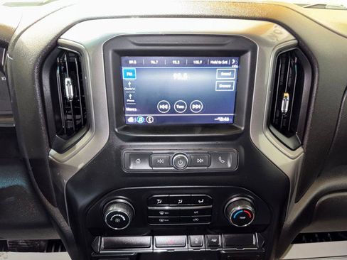 Used 2021 Chevrolet Silverado 2500 W/T w/ WT Convenience Package image 19