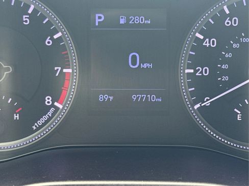 Used 2020 Hyundai Santa Fe SE FWD image 18