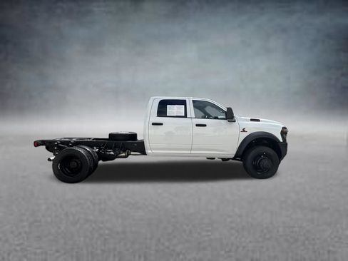 Used 2025 RAM 5500 Tradesman AWD/4WD image 7