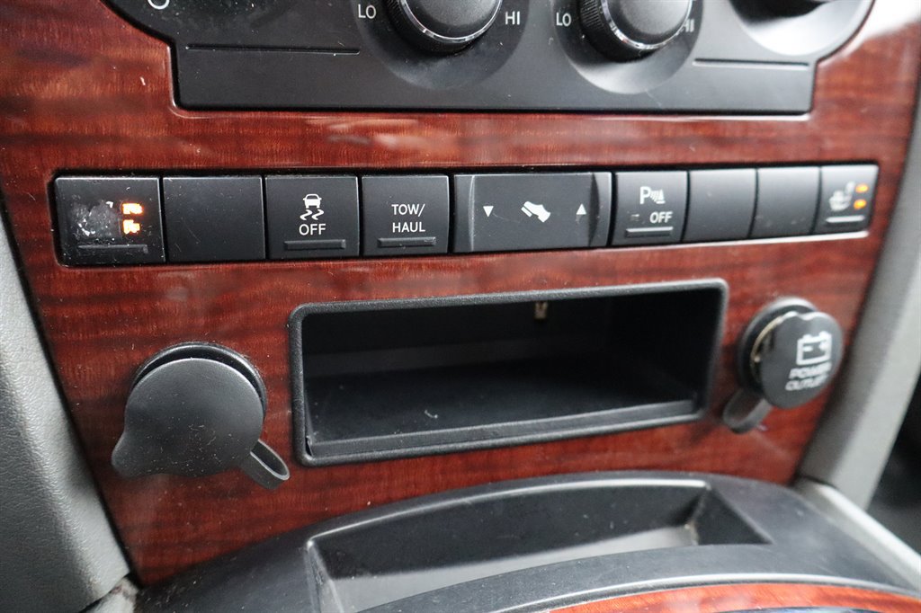 Used 2007 Jeep Grand Cherokee Limited RWD image 29