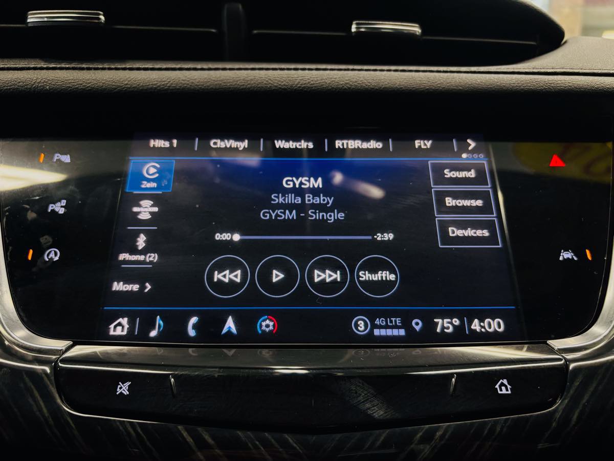 Used 2024 Cadillac XT6 Premium Luxury w/ Technology Package FWD image 67