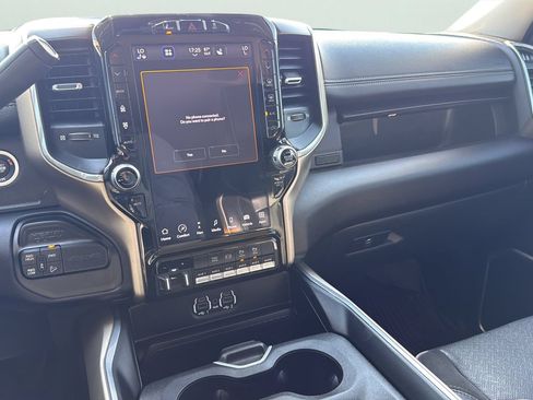 Used 2024 RAM 2500 Laramie w/ Safety Group AWD/4WD image 19
