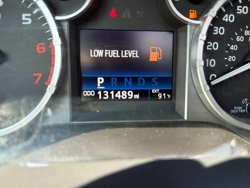 Used 2017 Toyota Tundra 1794 Edition AWD/4WD image 19