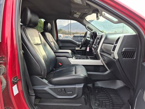 Used 2020 Ford F250 Lariat AWD/4WD image 32