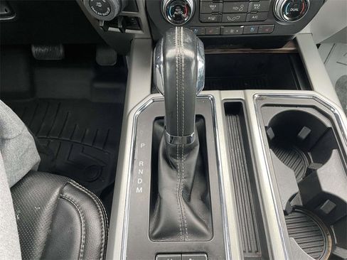 Used 2018 Ford F150 Lariat w/ Equipment Group 502A Luxury image 17