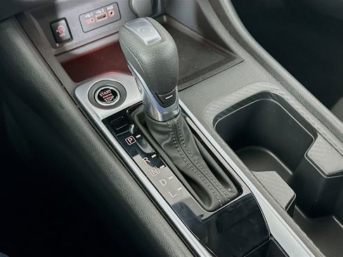 Used 2024 Nissan Sentra SV image 23