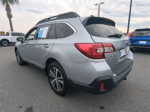 Used 2019 Subaru Outback 3.6R Limited w/ Popular Package #2 image 6