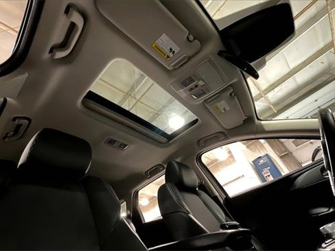 Certified 2023 MAZDA CX-9 Touring Plus image 22