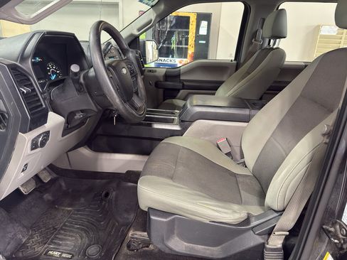 Used 2015 Ford F150 XL w/ Equipment Group 101A Mid AWD/4WD image 8