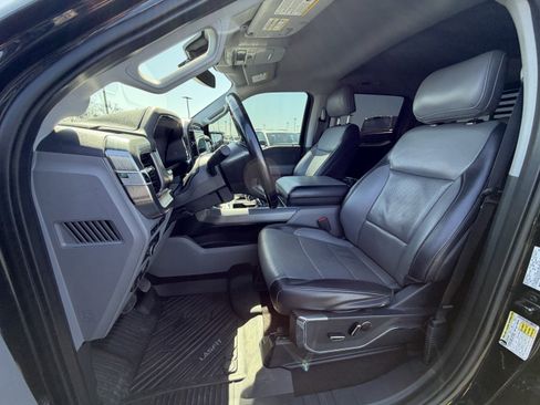 Used 2021 Ford F150 Lariat image 9