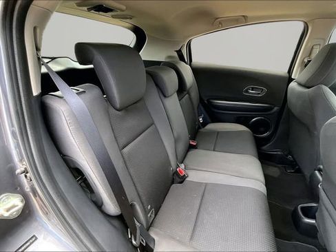Used 2019 Honda HR-V EX image 29