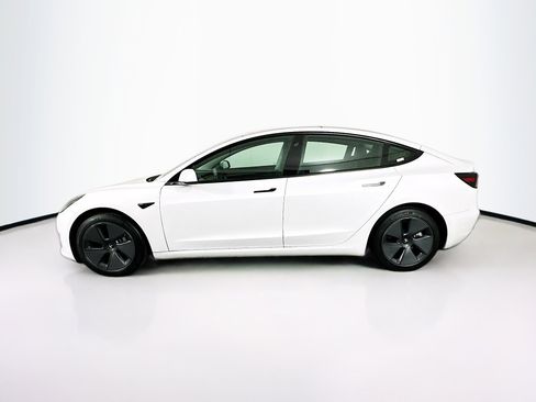 Used 2022 Tesla Model 3 image 4