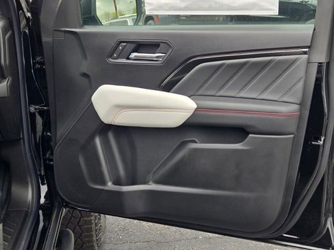 New 2026 GMC Canyon AT4X AWD/4WD image 14