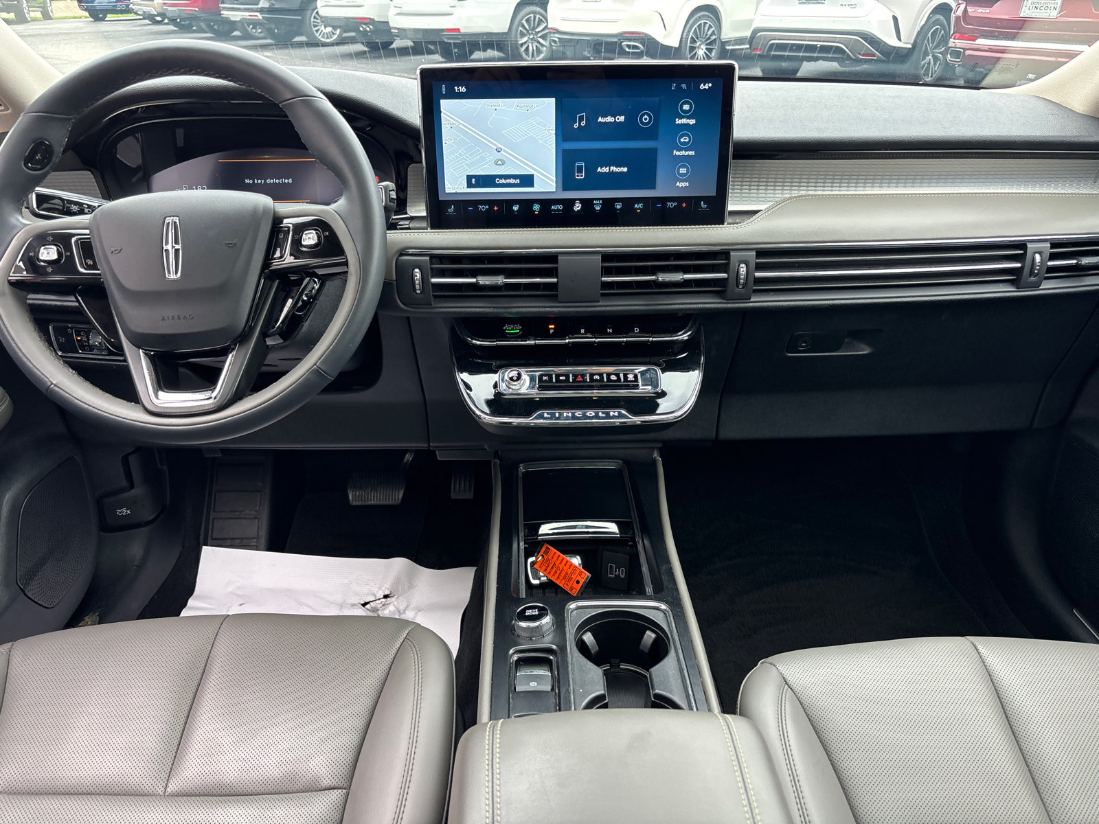 Used 2024 Lincoln Corsair AWD w/ Equipment Group 101A image 27