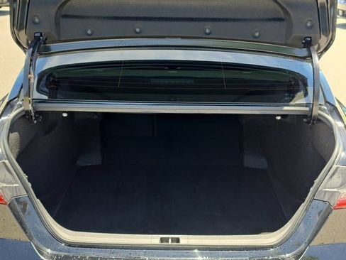 Used 2026 Toyota Camry Hybrid w/ Multimedia Upgrade Package FWD image 6