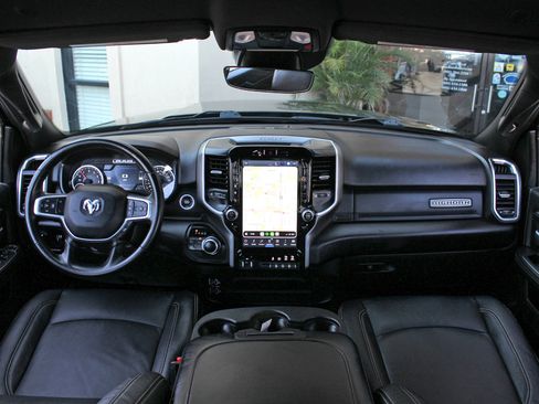 Used 2024 RAM 2500 Big Horn w/ Night Edition image 25