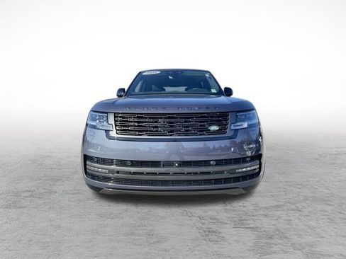 Used 2025 Land Rover Range Rover Long Wheelbase SE image 2