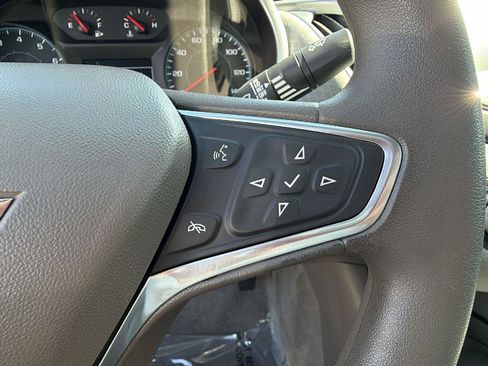 Used 2018 Chevrolet Malibu LS image 25