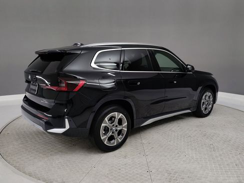 Used 2025 BMW X1 xDrive28i image 6