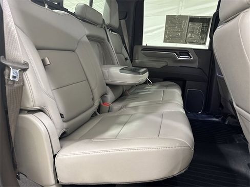 Certified 2024 GMC Sierra 2500 SLT w/ SLT Premium Package image 28