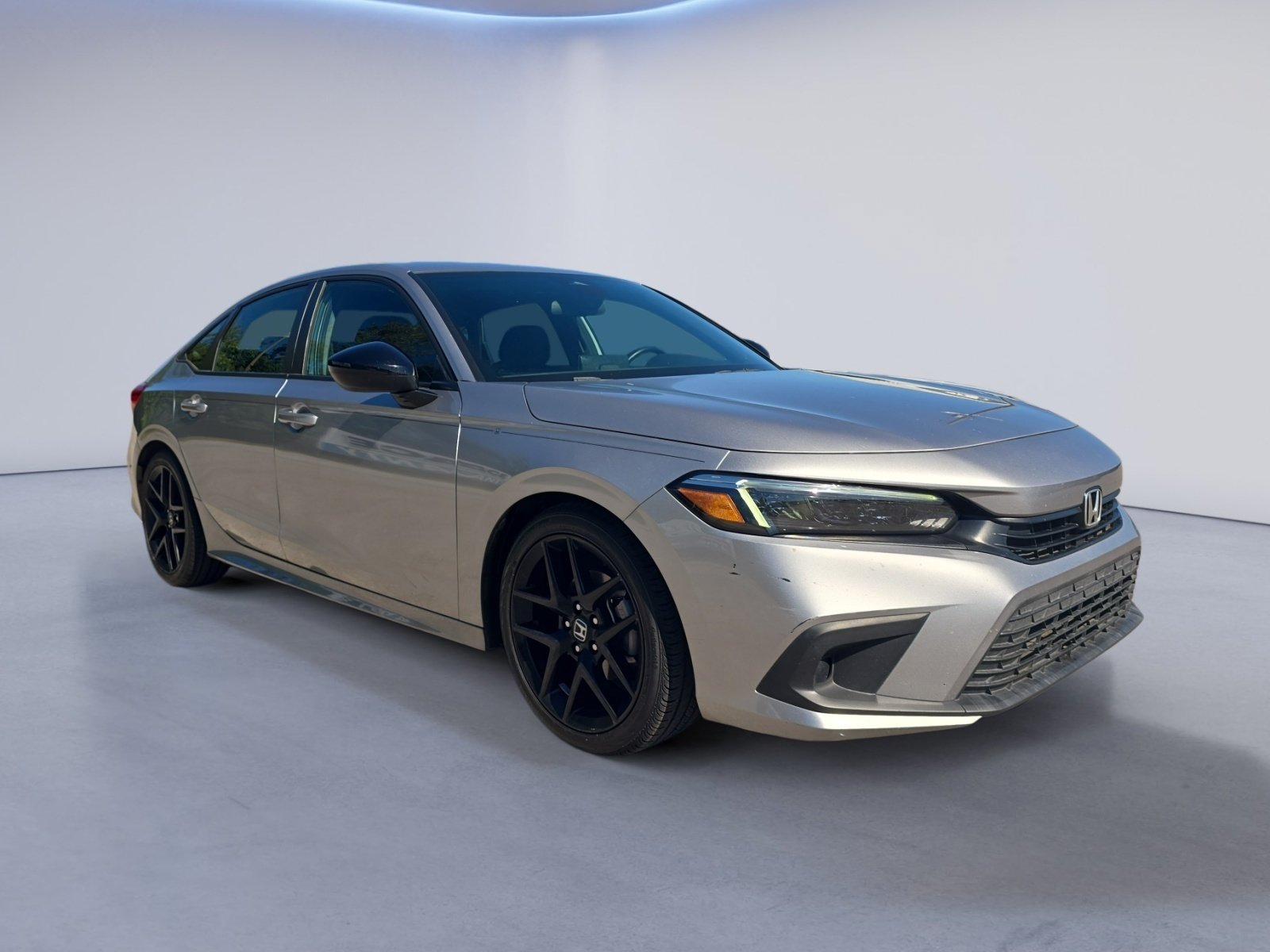 Used 2023 Honda Civic Sport image 8