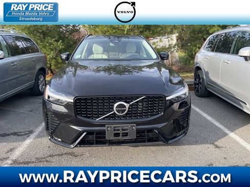 Used 2023 Volvo XC60 B5 Ultimate w/ Climate Package AWD/4WD image 1