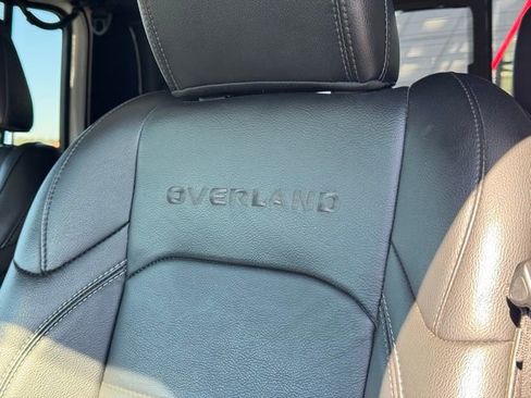 Used 2022 Jeep Gladiator Overland w/ Popular Equipment Package image 18