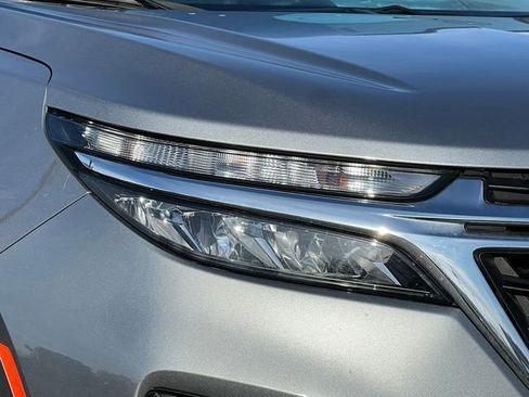 Used 2023 Chevrolet Equinox LS w/ LS Convenience Package image 37